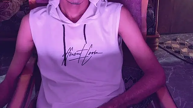 Snapshot of Habibi_big_b chatting on June 2026 06:44:01 AM Habibi big b online show from June 2026 06:44:01 AM