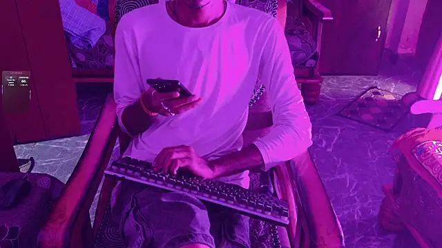 Snapshot of Habibi_big_b chatting on July 2026 06:30:01 AM Habibi big b online show from July 2026 06:30:01 AM