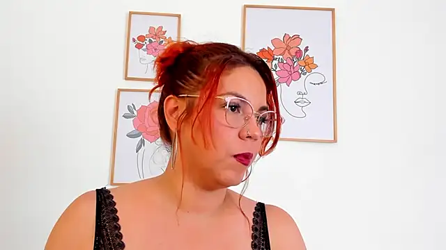 Snapshot of CarmesyAngel chatting on December 2024 06:49:01 PM CarmesyAngel online show from December 2024 06:49:01 PM