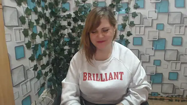 Snapshot of DaniellaKiss chatting on March 2025 10:26:01 AM DaniellaKiss online show from March 2025 10:26:01 AM