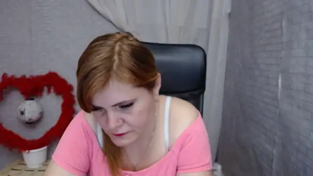 Snapshot of DaniellaKiss chatting on March 2025 05:43:02 AM DaniellaKiss online show from March 2025 05:43:02 AM