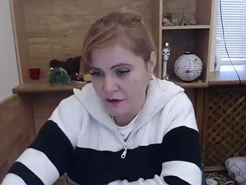 Snapshot of DaniellaKiss chatting on January 2026 08:29:02 AM DaniellaKiss online show from January 2026 08:29:02 AM