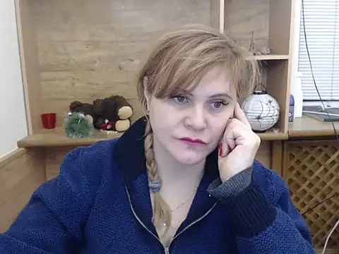 Snapshot of DaniellaKiss chatting on January 2026 08:01:02 PM DaniellaKiss online show from January 2026 08:01:02 PM