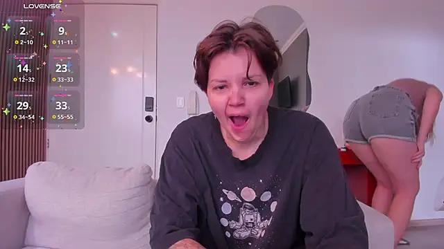 Snapshot of jessica_tenderly chatting on November 2025 12:44:02 PM jessica tenderly online show from November 2025 12:44:02 PM