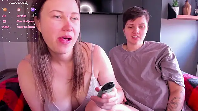 Snapshot of jessica_tenderly chatting on February 2026 04:33:01 PM jessica tenderly online show from February 2026 04:33:01 PM