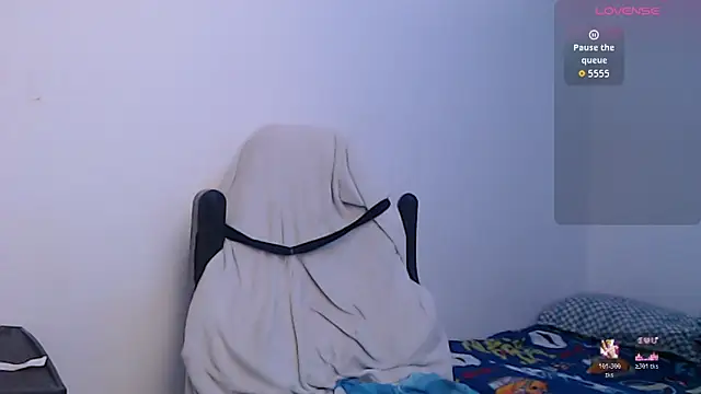 bryamado69 online show from April 2026 03:06:01 PM
