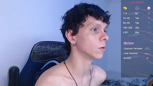 bryamado69 online show from May 2026 08:37:02 PM