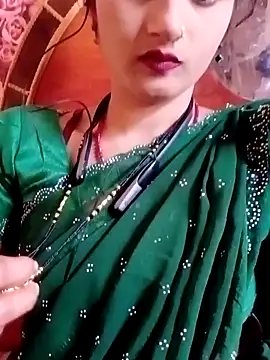 Snapshot of annaya_sweet chatting on February 2025 07:23:02 AM annaya sweet online show from February 2025 07:23:02 AM