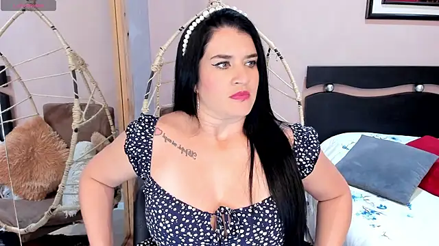 LenaRuiz  online show from January 2026 11:58:02 AM