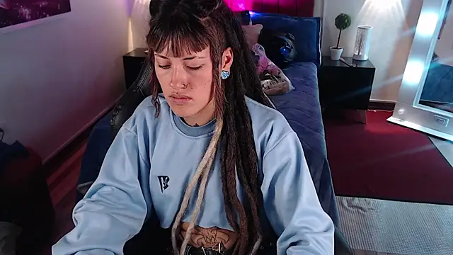  sharlotte777 online show from March 2025 04:37:01 PM