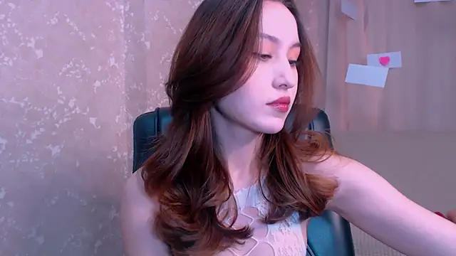 Ann  Cute online show from February 2025 04:36:01 AM