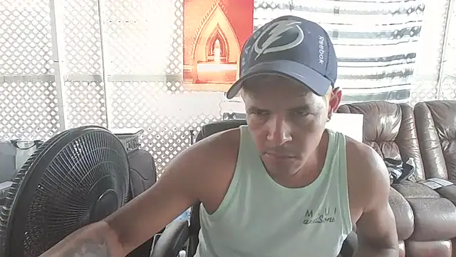 cubano1082 online show from July 2026 12:33:01 PM