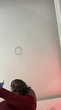 SarahBrunet online show from March 2025 05:27:01 AM