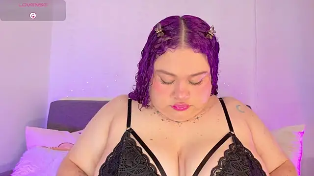lunitaa0 online show from June 2026 09:36:02 AM
