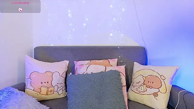 lunitaa0 online show from July 2026 09:21:01 PM