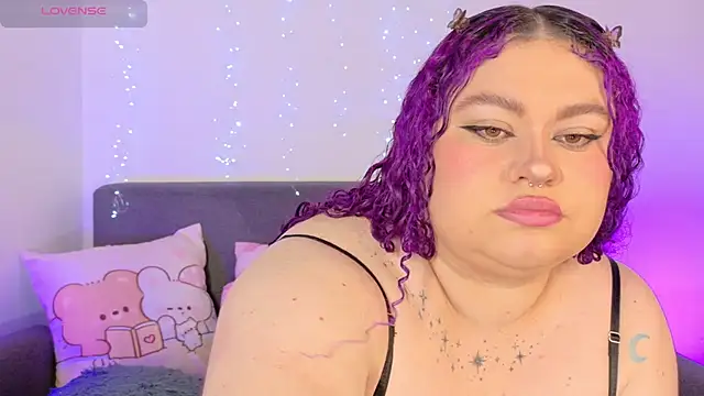 lunitaa0 online show from July 2026 07:50:02 AM