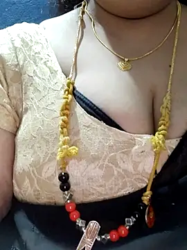 tamilthanushri online show from December 2025 04:07:02 AM