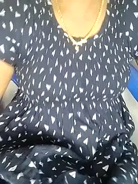 Snapshot of Jasikatamil chatting on January 2025 05:24:01 AM Jasikatamil online show from January 2025 05:24:01 AM