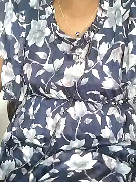 Snapshot of Jasikatamil chatting on February 2025 03:38:01 PM Jasikatamil online show from February 2025 03:38:01 PM