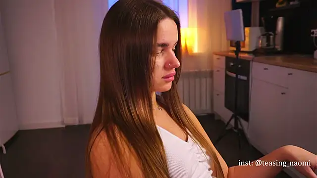 Snapshot of aesthetics__tease chatting on February 2025 02:28:02 AM aesthetics tease online show from February 2025 02:28:02 AM