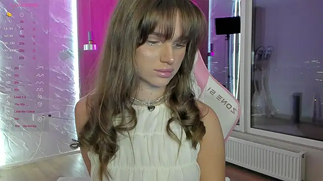 Snapshot of aesthetics__tease chatting on October 2025 12:36:02 PM aesthetics tease online show from October 2025 12:36:02 PM