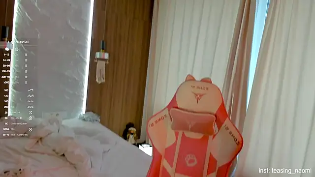 Snapshot of aesthetics__tease chatting on November 2025 04:02:02 AM aesthetics tease online show from November 2025 04:02:02 AM