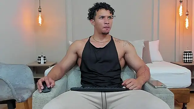 Dominick star online show from February 2025 04:22:02 AM