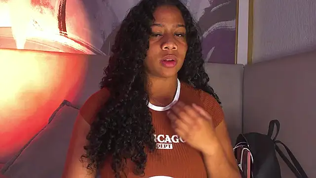 Sofi Fox  online show from April 2026 03:10:01 AM