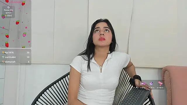 Snapshot of natalia_aguirre1 chatting on February 2025 03:42:01 PM natalia aguirre1 online show from February 2025 03:42:01 PM