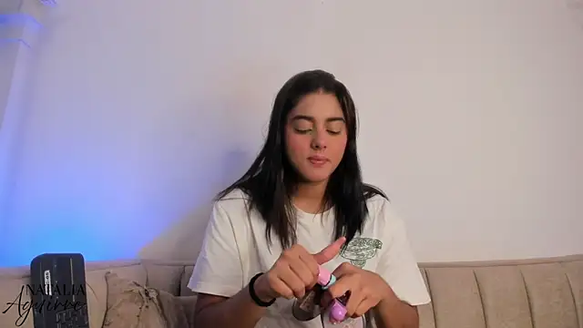 Snapshot of natalia_aguirre1 chatting on November 2025 12:05:02 PM natalia aguirre1 online show from November 2025 12:05:02 PM