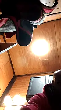 Snapshot of SukItSlo444 chatting on December 2024 04:33:01 AM SukItSlo444 online show from December 2024 04:33:01 AM