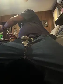 Snapshot of SukItSlo444 chatting on March 2026 10:38:01 PM SukItSlo444 online show from March 2026 10:38:01 PM