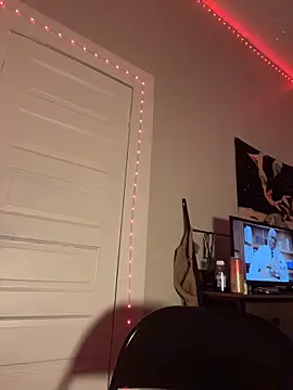 loveluna8 online show from December 2025 10:24:01 AM