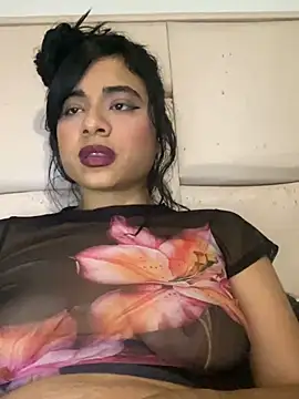 Snapshot of mysteriousgirl20 chatting on March 2025 06:54:01 PM mysteriousgirl20 online show from March 2025 06:54:01 PM