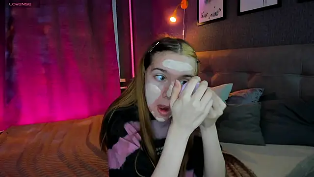 Lesi Moonie01 online show from September 2025 07:47:01 AM