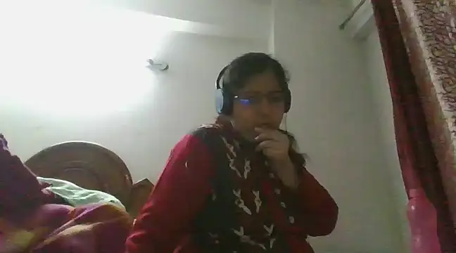 Snapshot of cutiecatty21 chatting on December 2024 04:49:01 PM cutiecatty21 online show from December 2024 04:49:01 PM