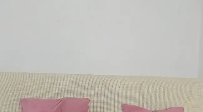 Snapshot of Sweet-Sophiee chatting on December 2024 03:19:01 PM Sweet-Sophiee online show from December 2024 03:19:01 PM