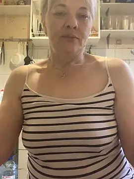 Lia Laguna77 online show from January 2025 02:07:01 PM