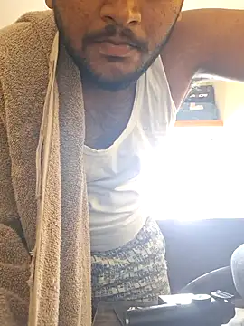 LundChodumera online show from November 2025 07:52:01 AM