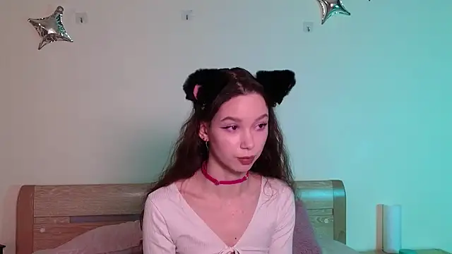 katycrown online show from January 2025 07:32:01 AM