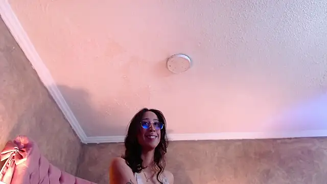 GabyPetit online show from February 2025 03:00:01 PM