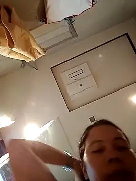 doggiepossession online show from September 2025 05:07:01 AM