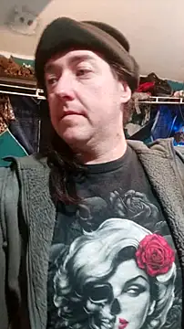 Snapshot of Boo-boo_kittyfux chatting on February 2026 08:02:01 AM Boo-boo kittyfux online show from February 2026 08:02:01 AM