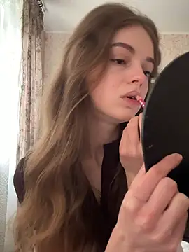 kristiluxee  online show from April 2026 08:04:02 AM