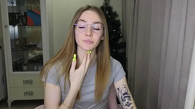 Snapshot of littlevildevil chatting on December 2024 11:39:02 AM littlevildevil online show from December 2024 11:39:02 AM