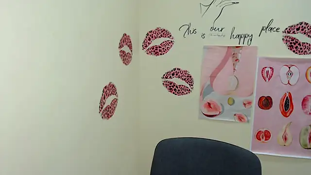 Snapshot of MademoiselleCl chatting on February 2025 10:07:02 AM MademoiselleCl online show from February 2025 10:07:02 AM