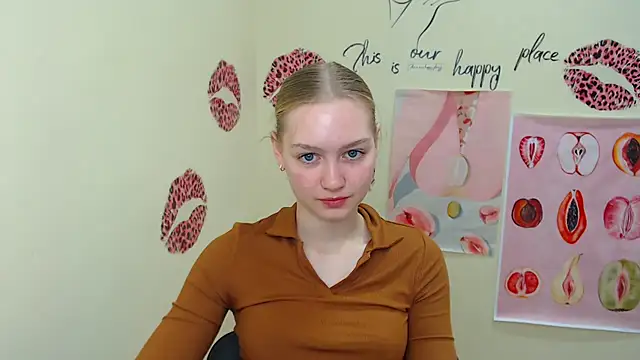 Snapshot of MademoiselleCl chatting on February 2025 07:17:01 AM MademoiselleCl online show from February 2025 07:17:01 AM