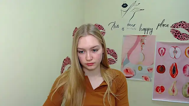 Snapshot of MademoiselleCl chatting on February 2025 05:23:02 AM MademoiselleCl online show from February 2025 05:23:02 AM