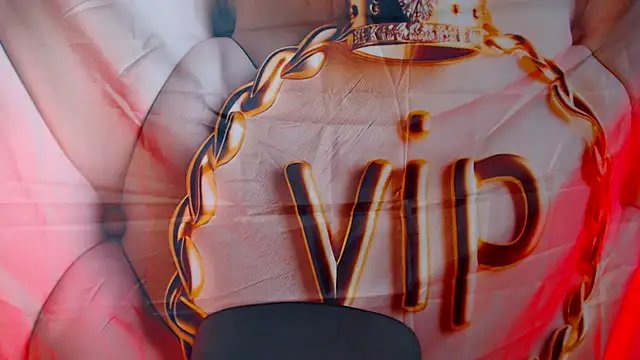 Snapshot of MademoiselleCl chatting on September 2025 06:24:02 AM MademoiselleCl online show from September 2025 06:24:02 AM