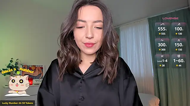 Oh My Dianee online show from January 2025 08:01:01 AM